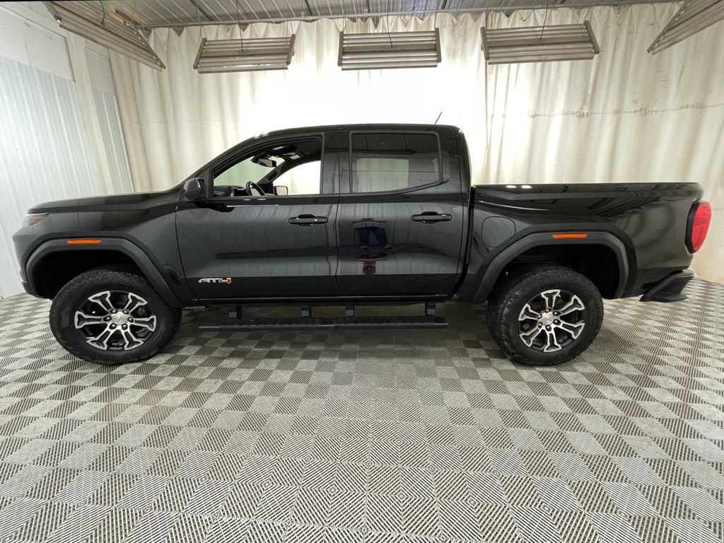Certified 2024 GMC Canyon AT4 w/ Technology Package AWD/4WD image 17