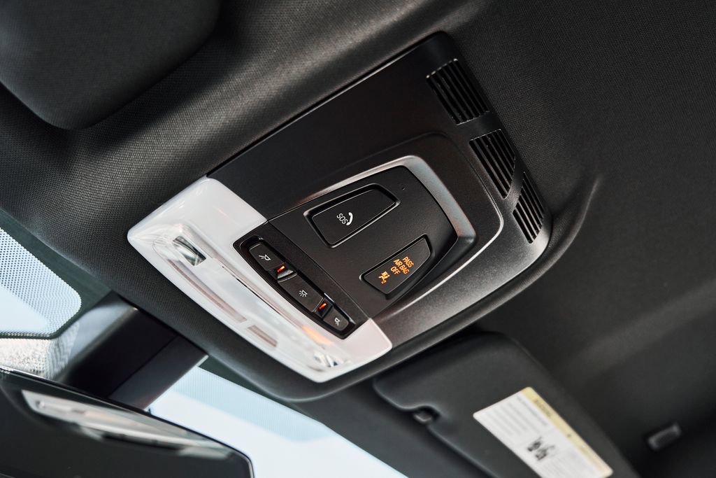 Used 2019 BMW i8 Coupe image 70