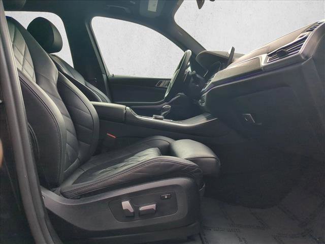 Used 2023 BMW X5 xDrive40i image 28