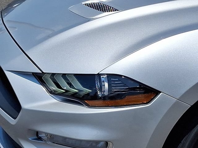 Used 2019 Ford Mustang Premium RWD image 28