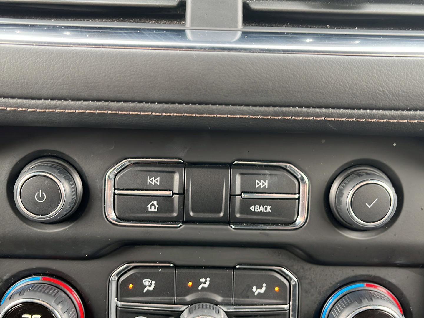 Used 2024 Chevrolet Tahoe High Country image 27