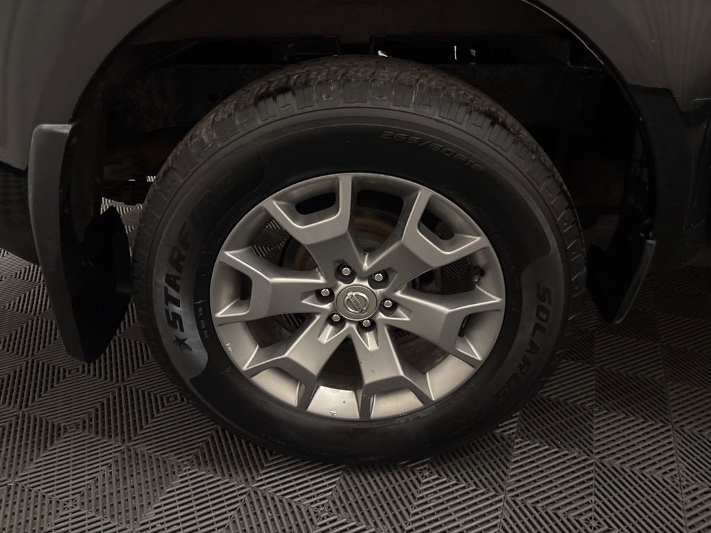 Used 2020 Nissan Frontier SV image 28