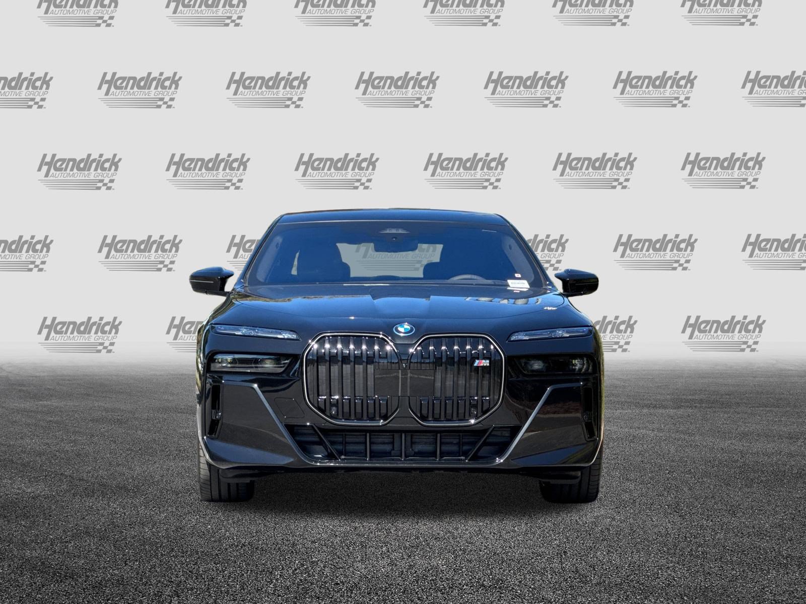 New 2026 BMW i7 M70 w/ Executive Package AWD/4WD image 7