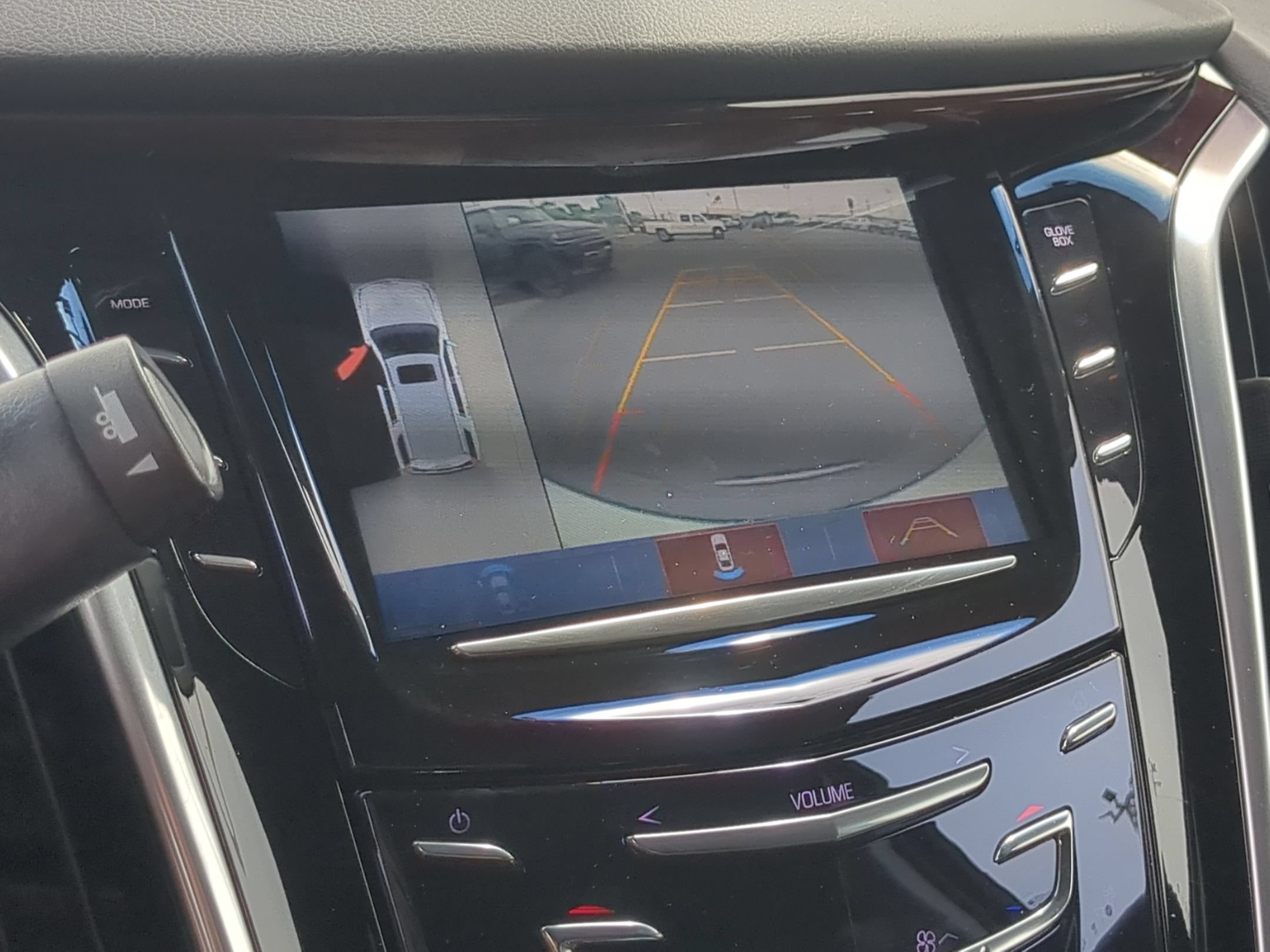 Certified 2020 Cadillac Escalade Luxury AWD/4WD image 13