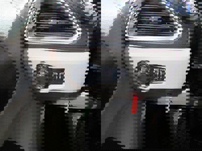 Used 2021 Chrysler Voyager Lxi image 63