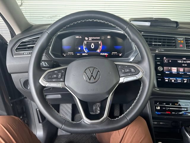Certified 2023 Volkswagen Tiguan SE AWD/4WD image 9