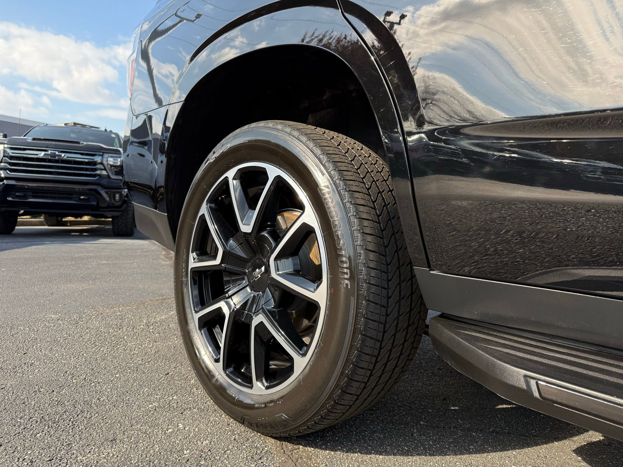 Used 2022 Chevrolet Tahoe RST w/ Luxury Package image 13