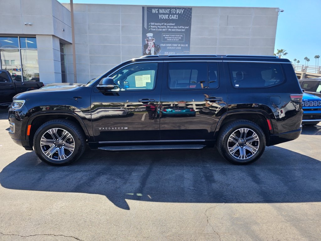 Certified 2024 Jeep Wagoneer Series II AWD/4WD image 5