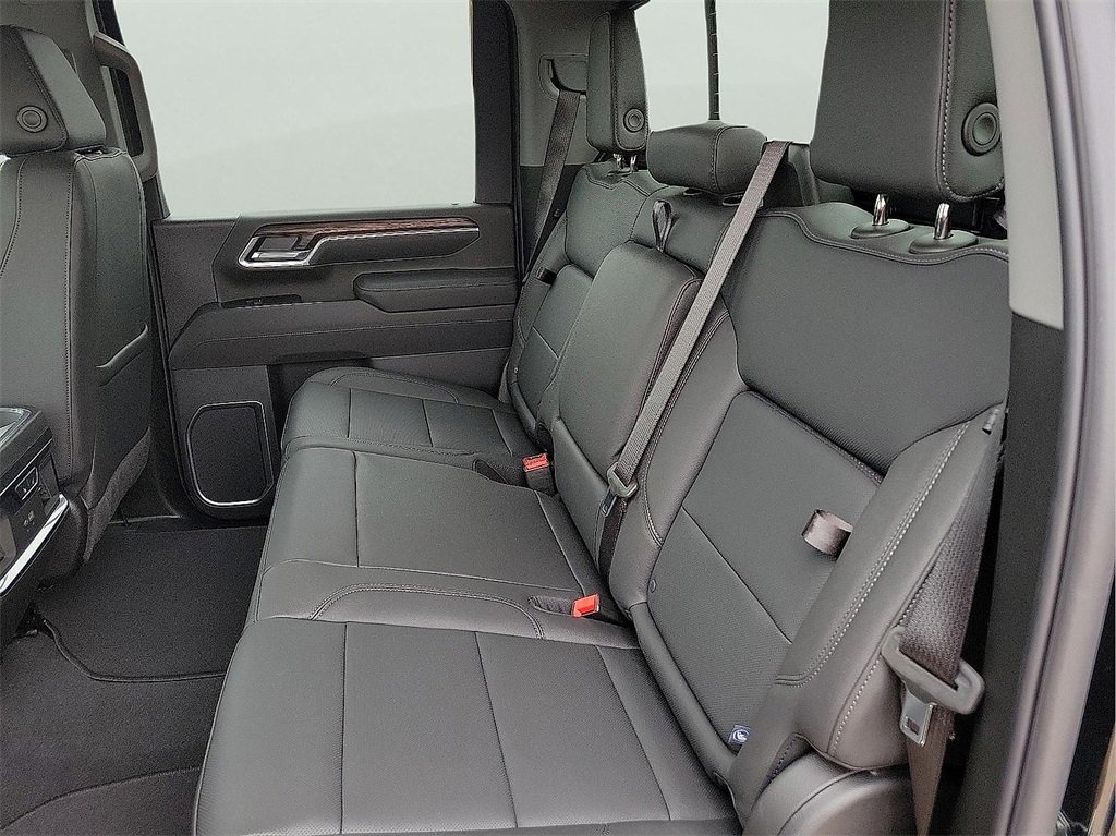 New 2026 GMC Sierra 2500 SLT w/ Texas SLT Premium Package image 13