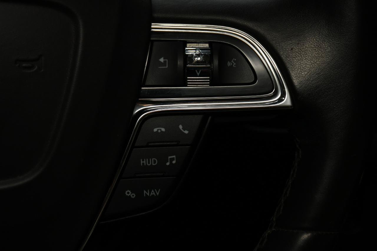 Used 2019 Lincoln Navigator Black Label w/ Cargo Package AWD/4WD image 22