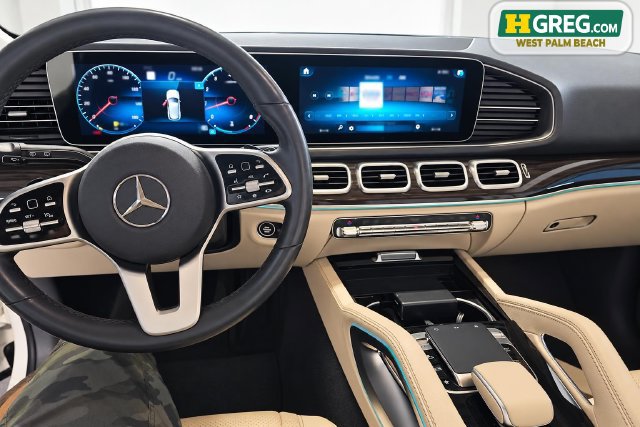 Used 2020 Mercedes-Benz GLE 350 w/ Premium Package image 14