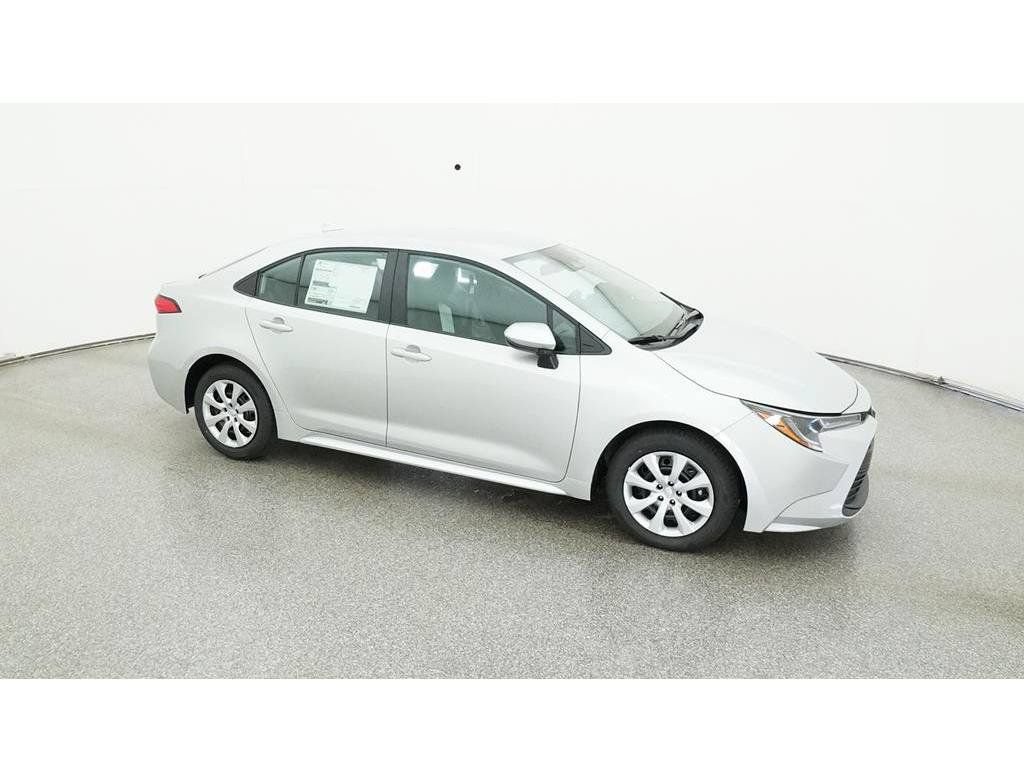 Used 2024 Toyota Corolla LE FWD image 15