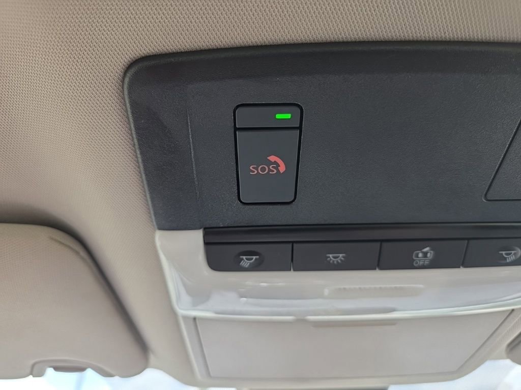 Used 2025 Nissan Altima 2.5 SV image 29