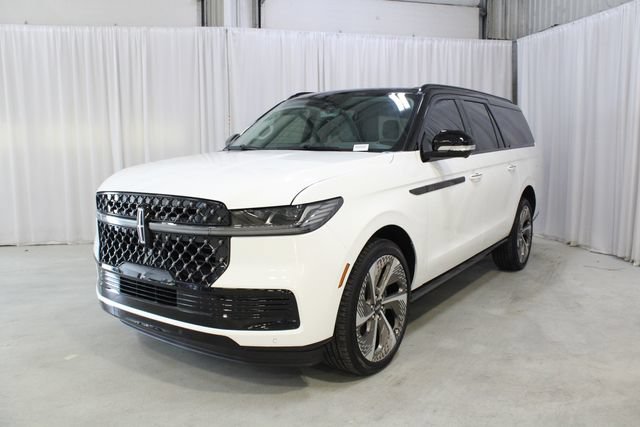 New 2027 Lincoln Navigator L Black Label w/ Black Label Special Edition AWD/4WD image 37