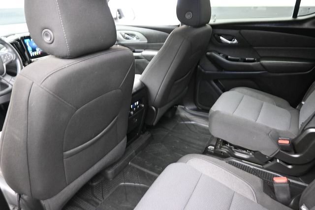 Used 2023 Chevrolet Traverse LT FWD image 24