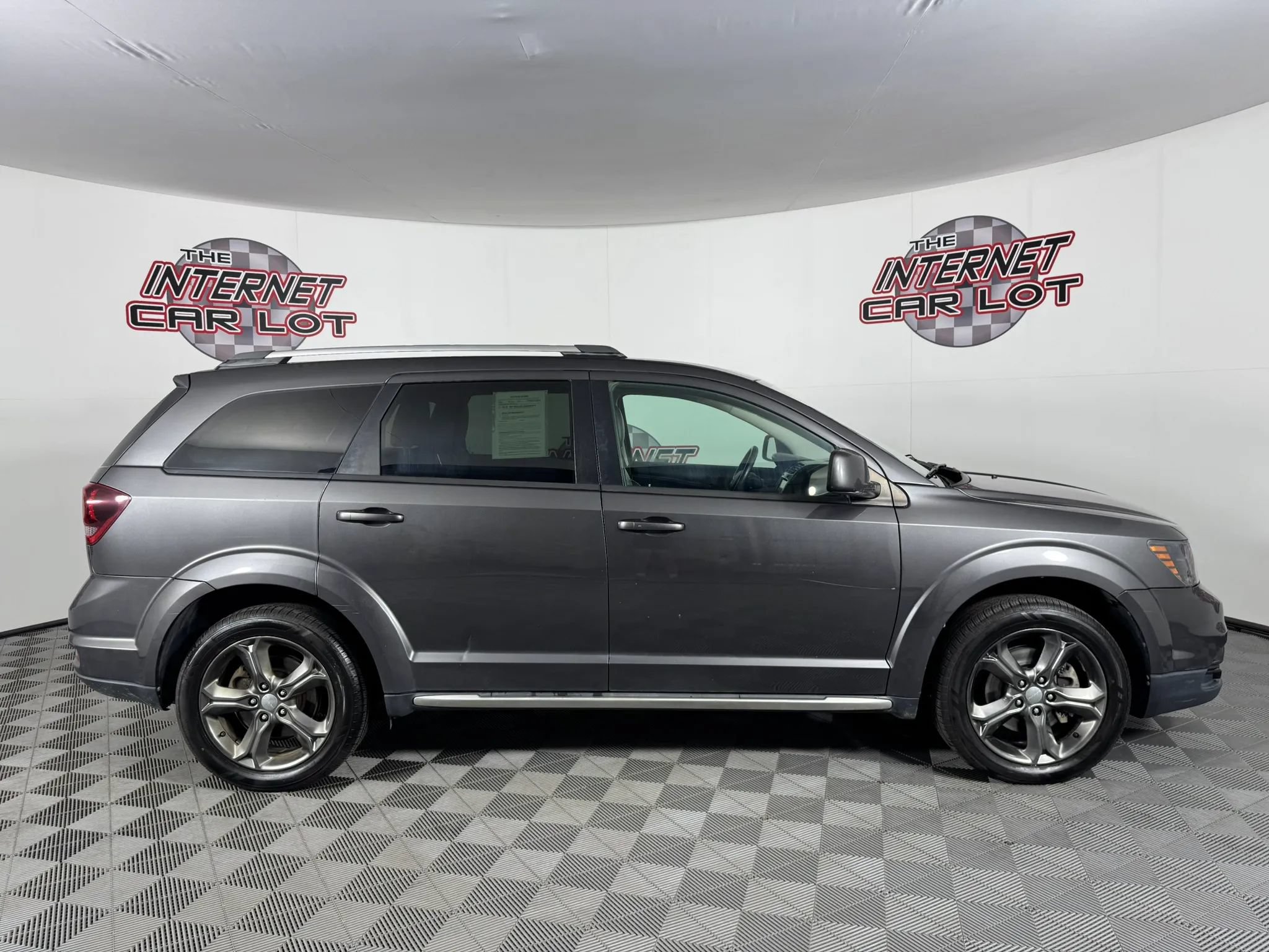 Used 2015 Dodge Journey Crossroad w/ Flexible Seating Group AWD/4WD image 8