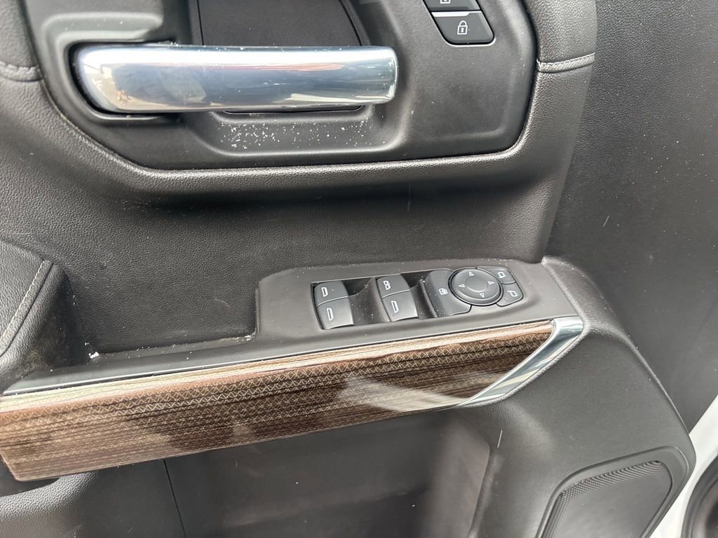 Used 2021 Chevrolet Silverado 1500 RST image 13