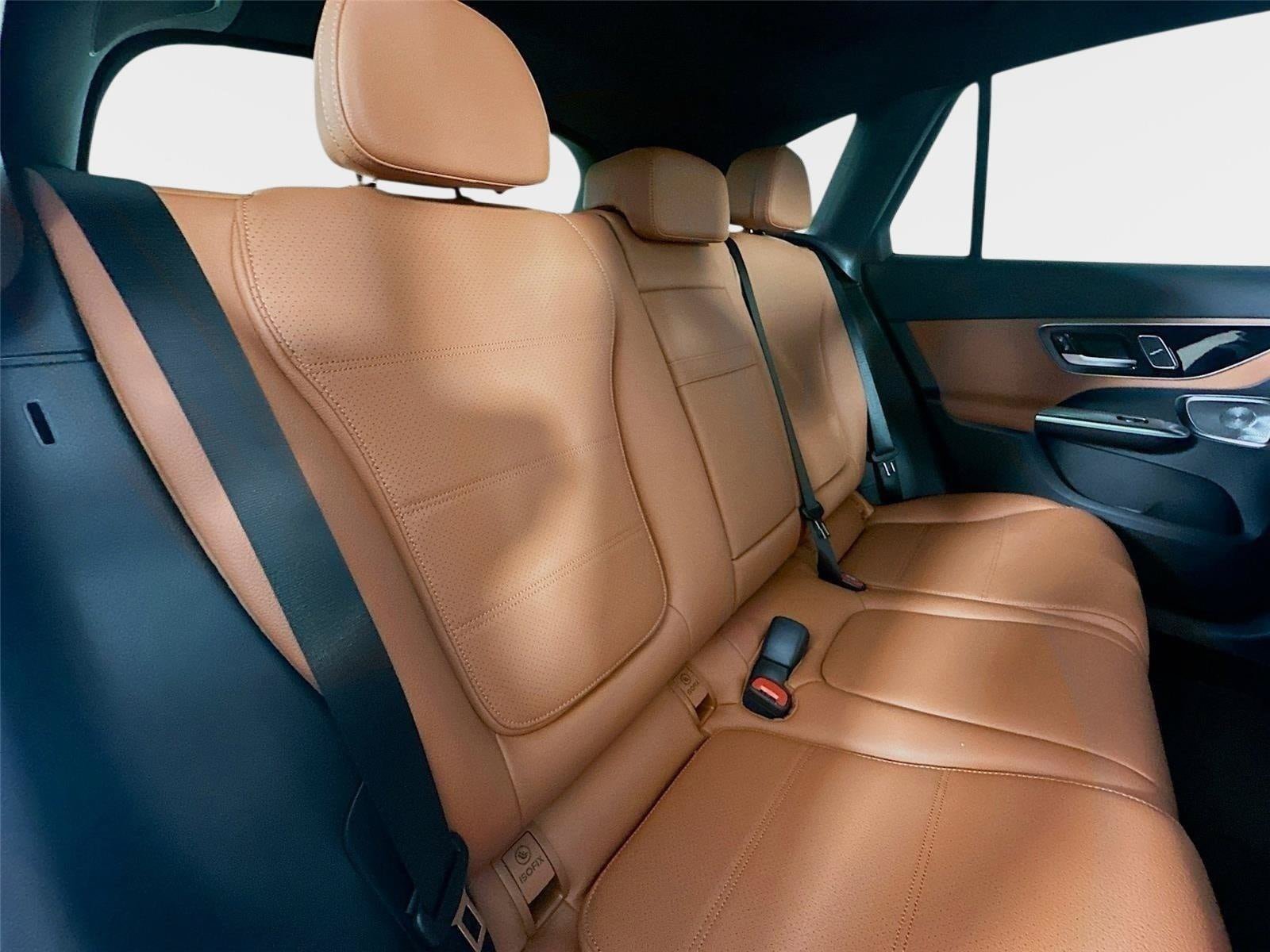 Certified 2026 Mercedes-Benz GLC 300 4MATIC image 37
