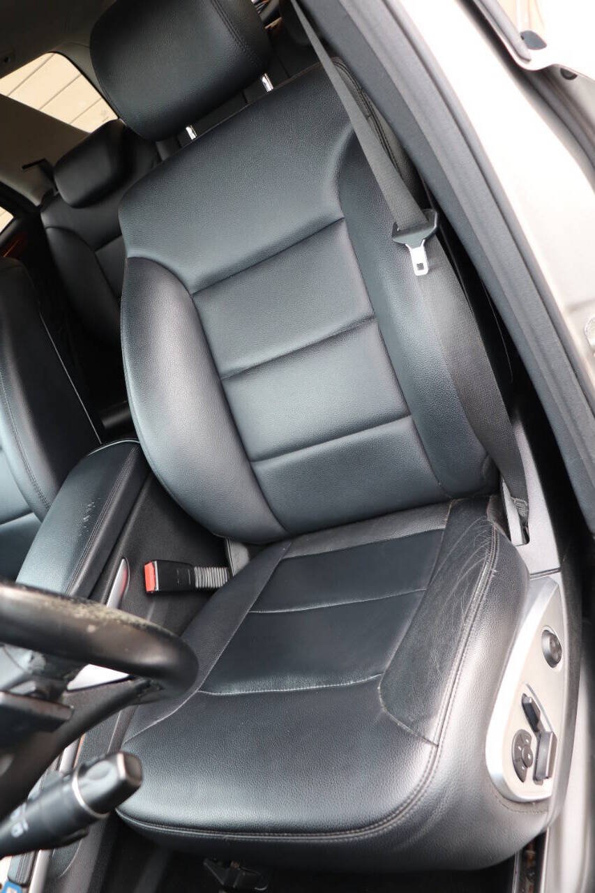 Used 2009 Mercedes-Benz ML 320 BlueTEC 4MATIC image 17
