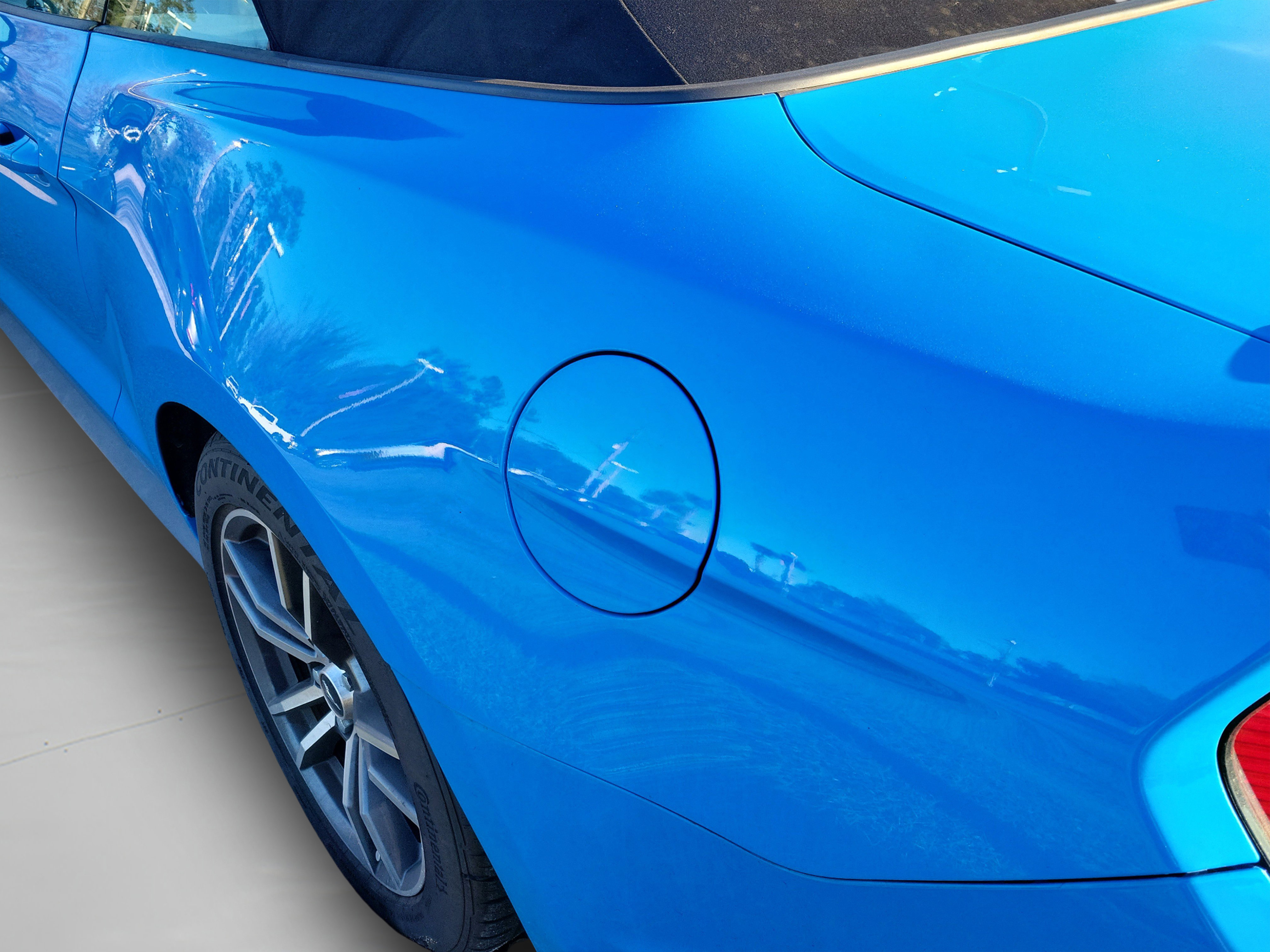 Used 2017 Ford Mustang Premium image 19