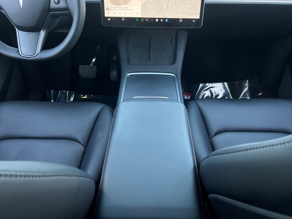 Used 2023 Tesla Model Y Long Range image 29
