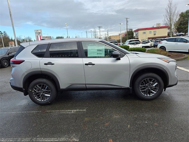 New 2025 Nissan Rogue S image 4
