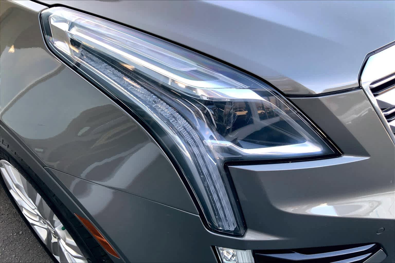 Used 2018 Cadillac XT5 Premium Luxury AWD/4WD image 26