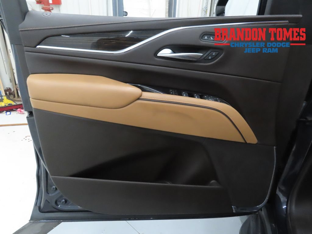 Used 2023 Cadillac Escalade Sport AWD/4WD image 8