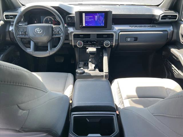 Certified 2024 Toyota Tacoma SR5 AWD/4WD image 17