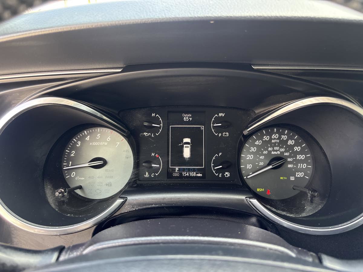 Used 2018 Toyota Sequoia TRD Sport image 28