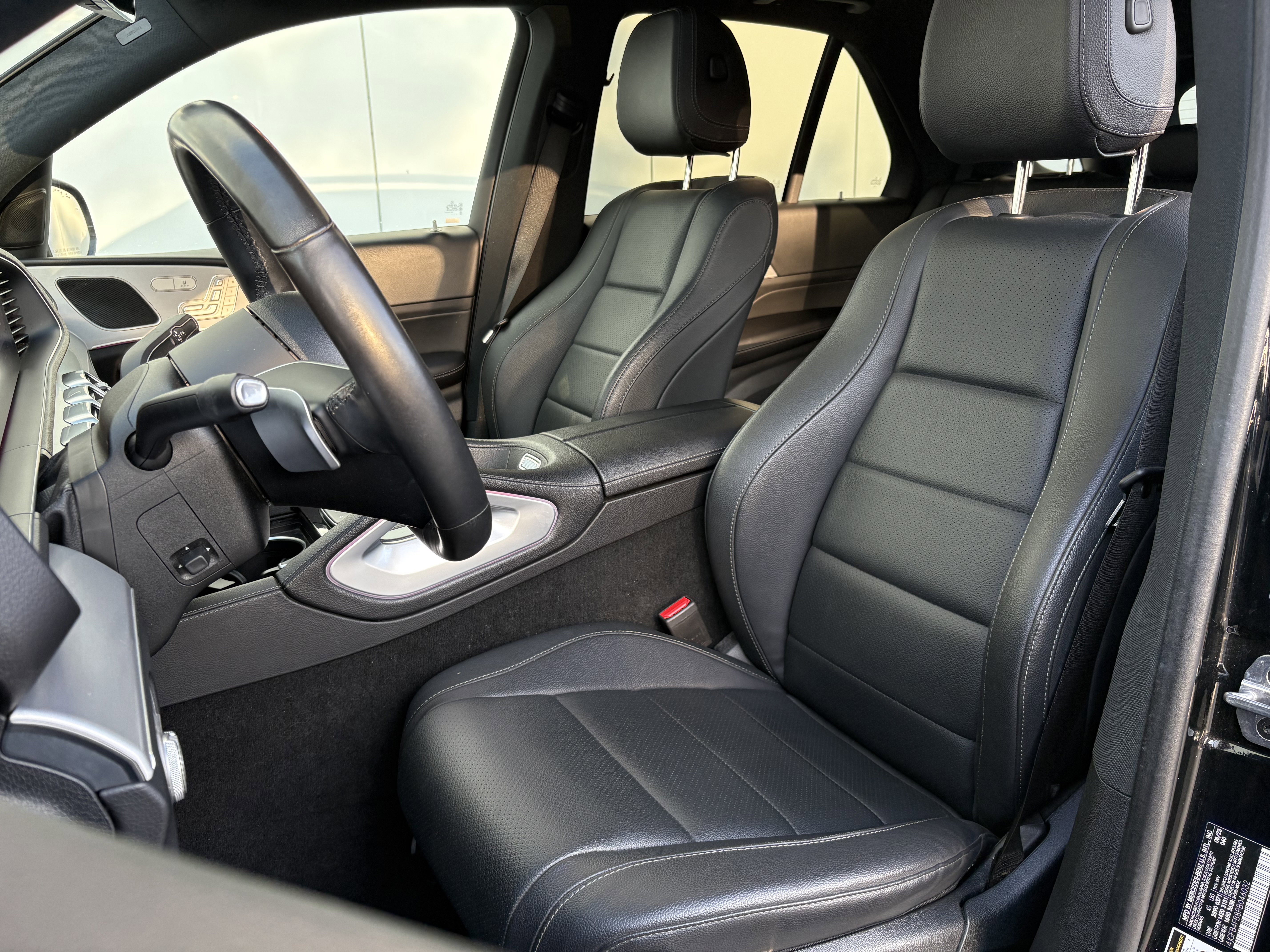 Used 2024 Mercedes-Benz GLE 350 4MATIC image 11