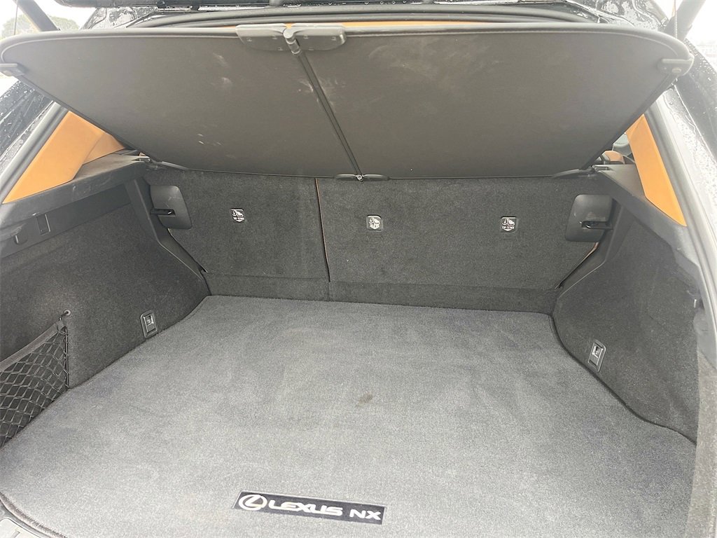 Used 2024 Lexus NX 450h+ AWD w/ Luxury Package image 28