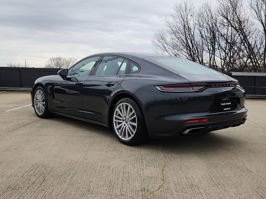 Used 2022 Porsche Panamera image 3