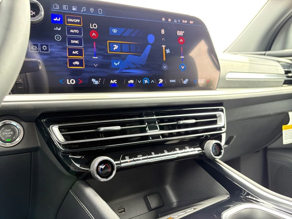 New 2026 Chevrolet Traverse LT w/ Enhanced Driving Package FWD image 29