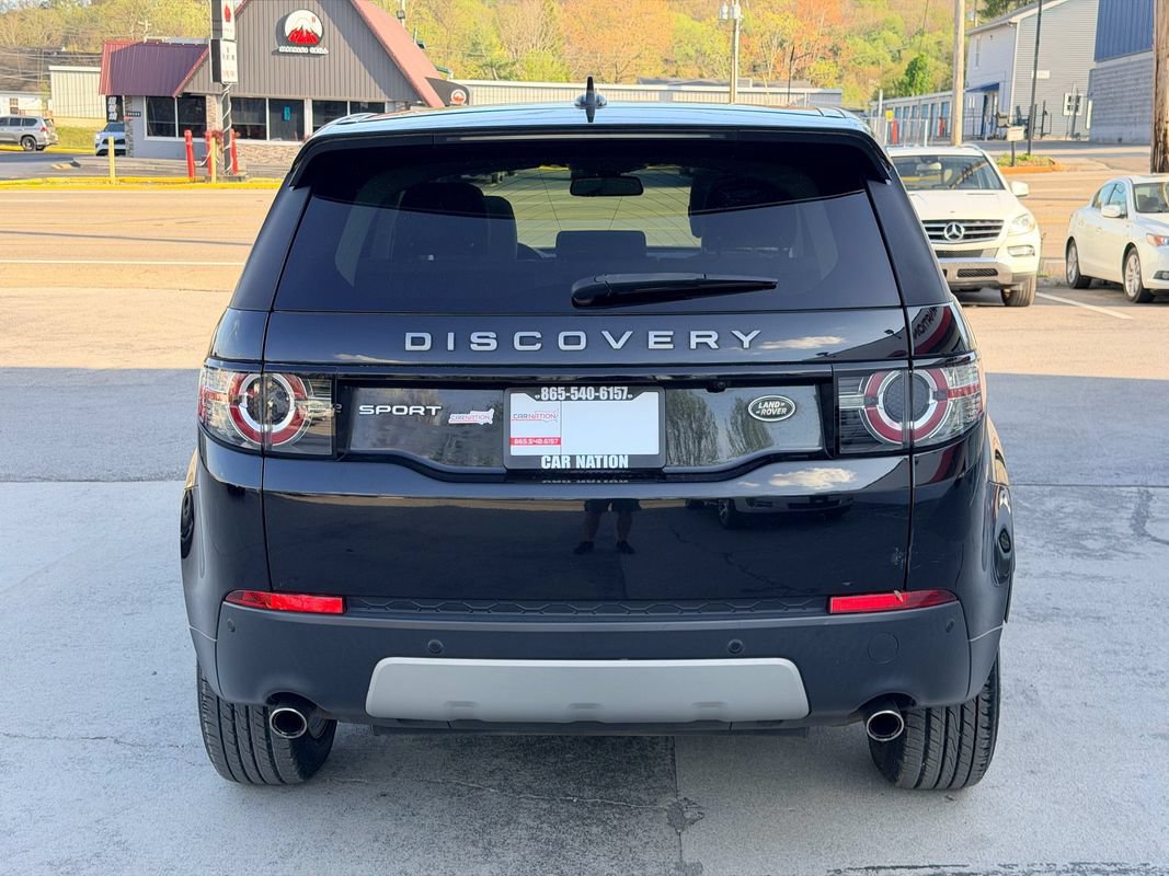 Used 2016 Land Rover Discovery Sport HSE AWD/4WD image 6