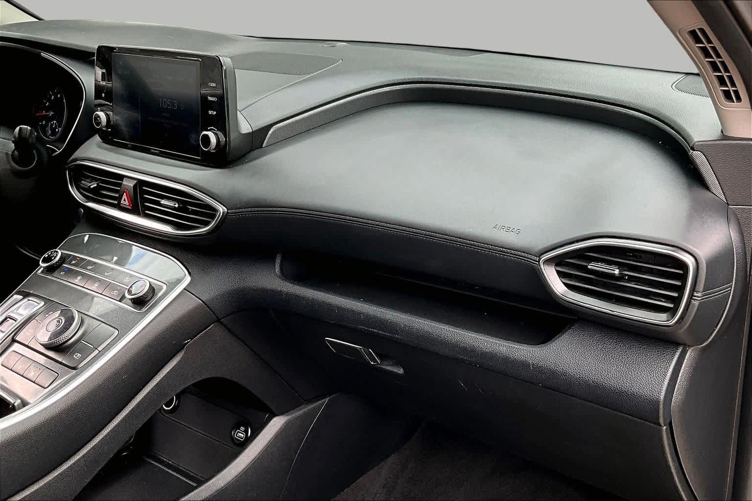 Used 2022 Hyundai Santa Fe SEL FWD image 17