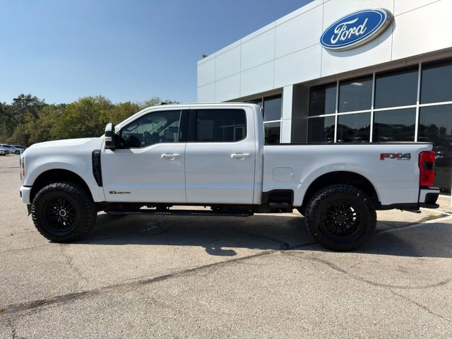 Used 2023 Ford F350 Lariat w/ Sport Appearance Package image 4