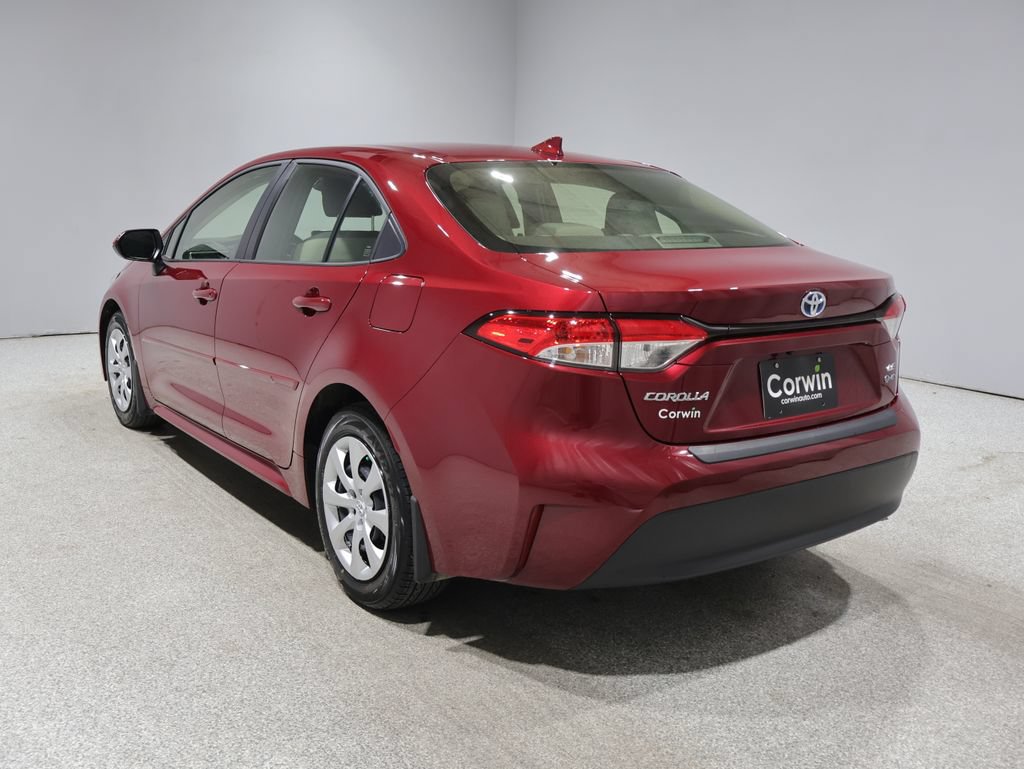 Used 2025 Toyota Corolla LE FWD image 6