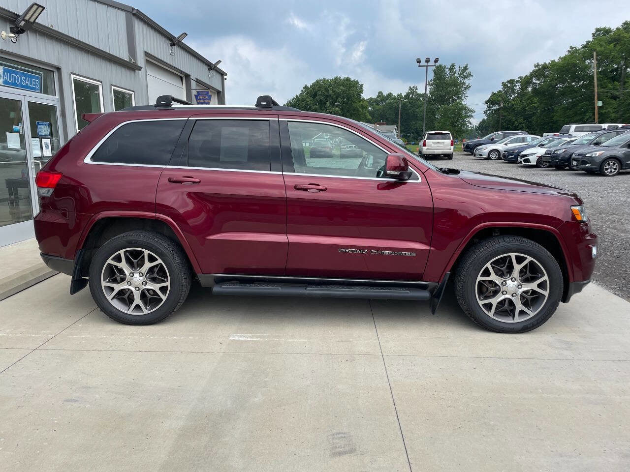 Used 2018 Jeep Grand Cherokee Limited image 12