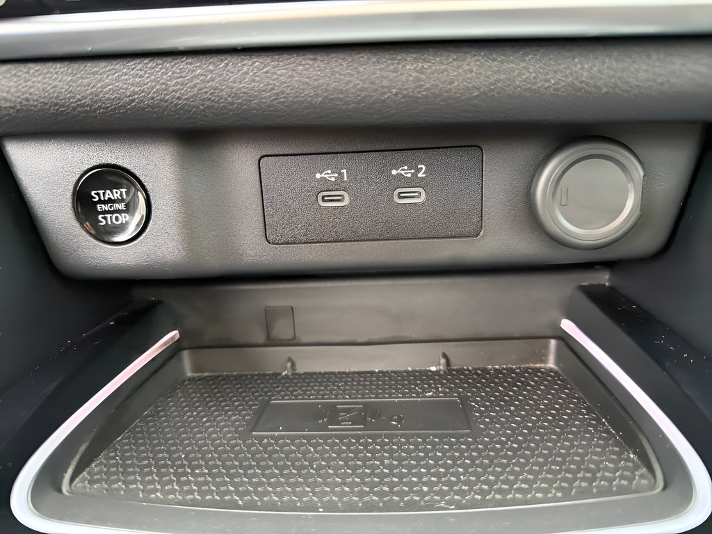 Used 2024 Nissan Rogue Platinum w/ Platinum Premium Package FWD image 41