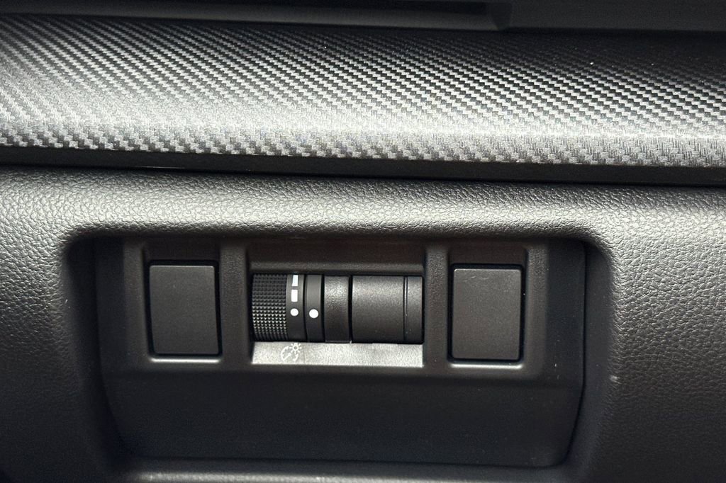 Certified 2025 Subaru Crosstrek 2.5i Sport w/ Popular Package #4A image 27