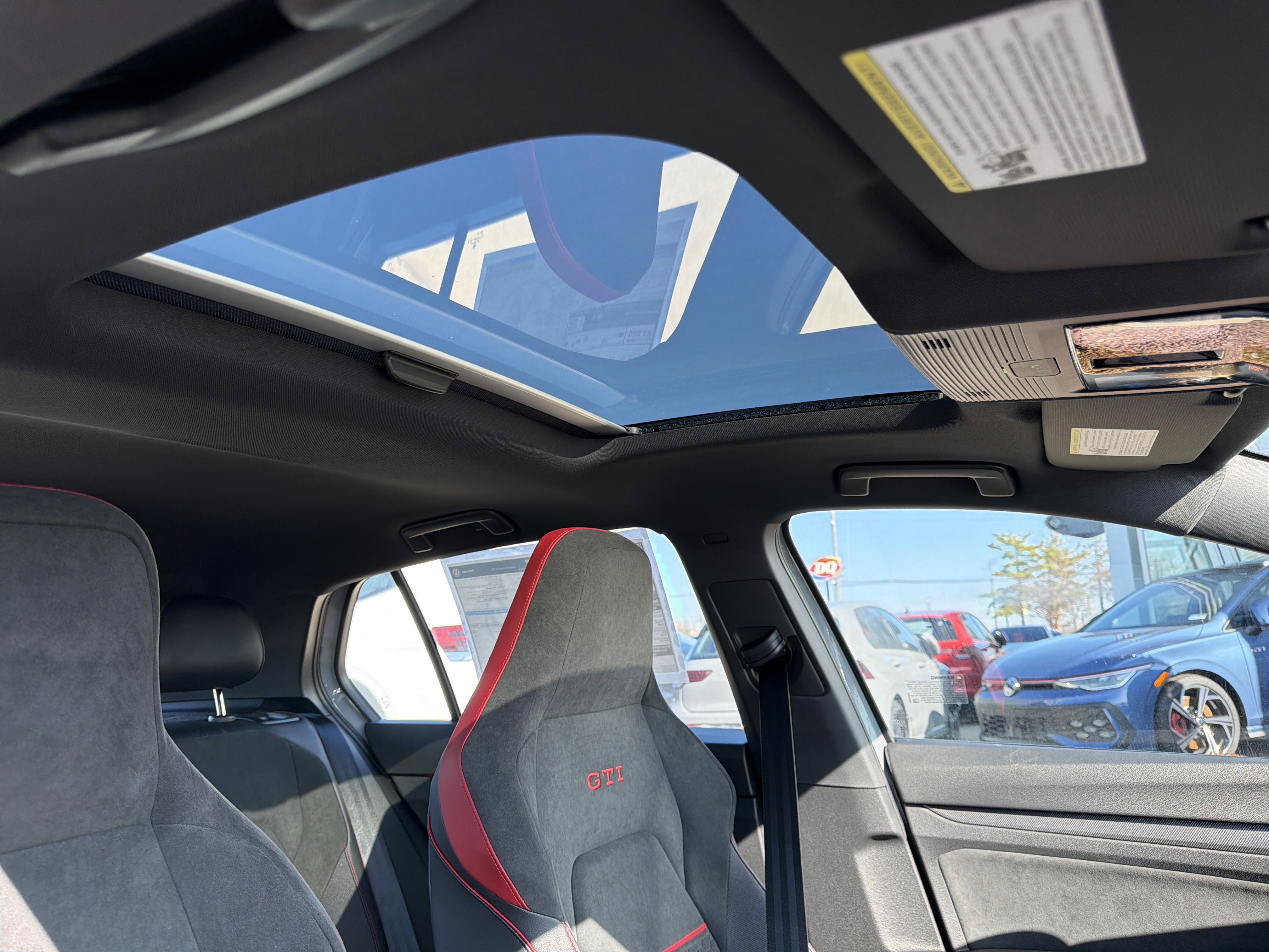 New 2026 Volkswagen GTI SE FWD image 27