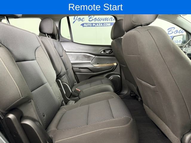 Used 2023 GMC Acadia SLE w/ Driver Convenience Package image 21
