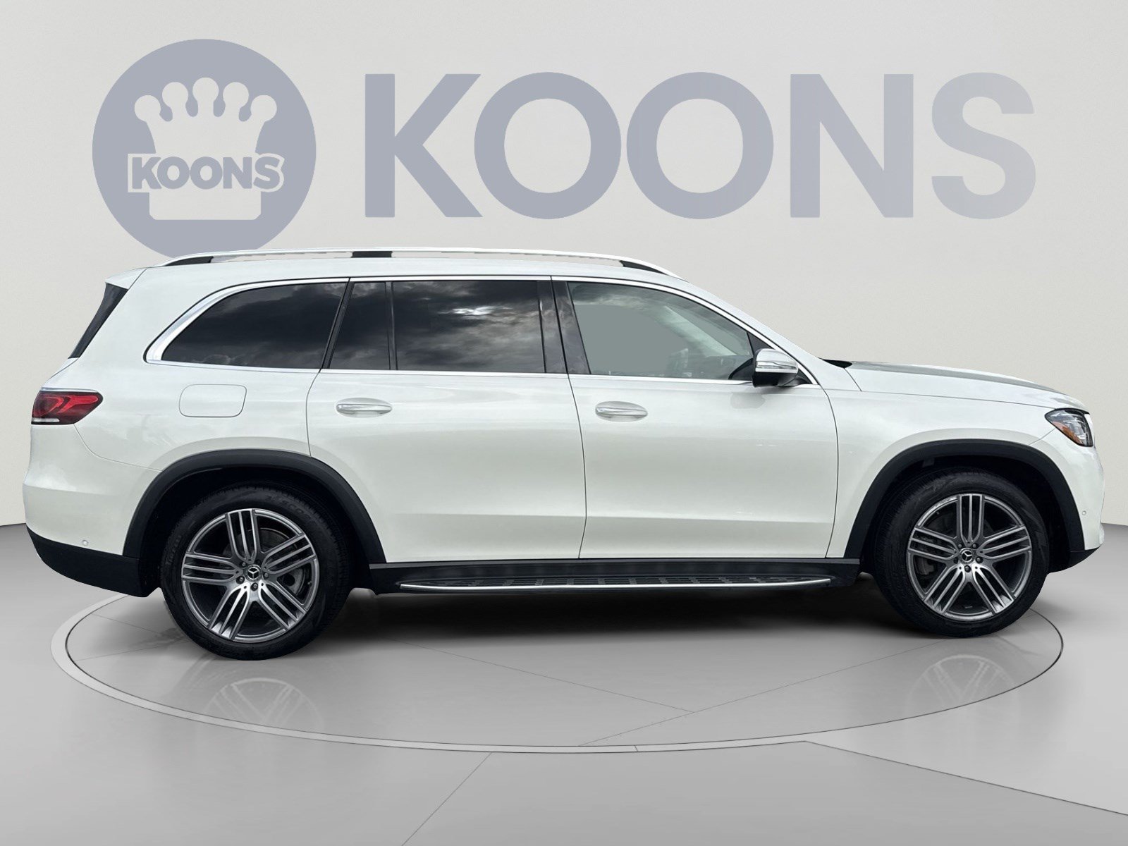 Used 2022 Mercedes-Benz GLS 450 4MATIC image 17