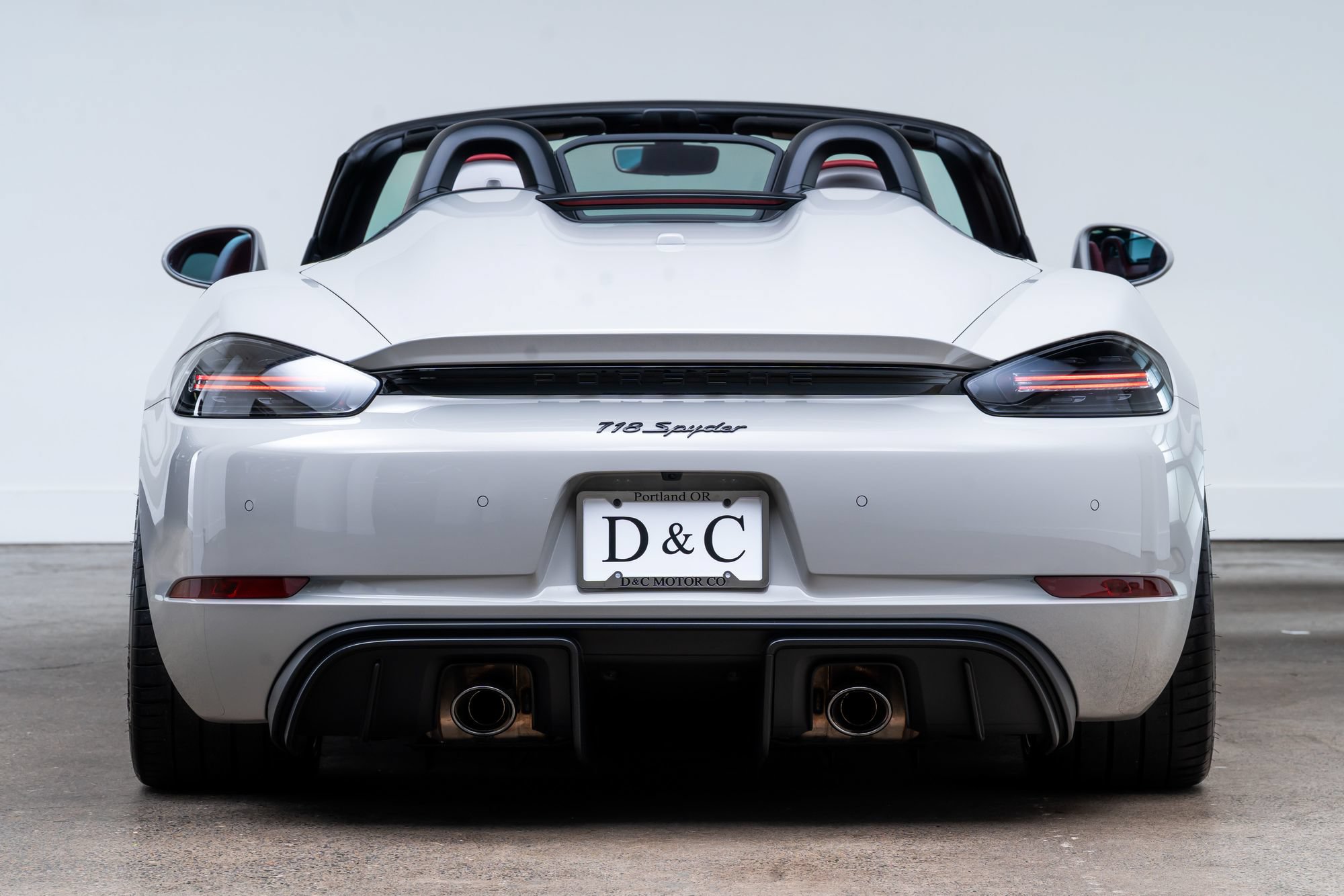 Used 2021 Porsche 718 Boxster Spyder RWD image 10
