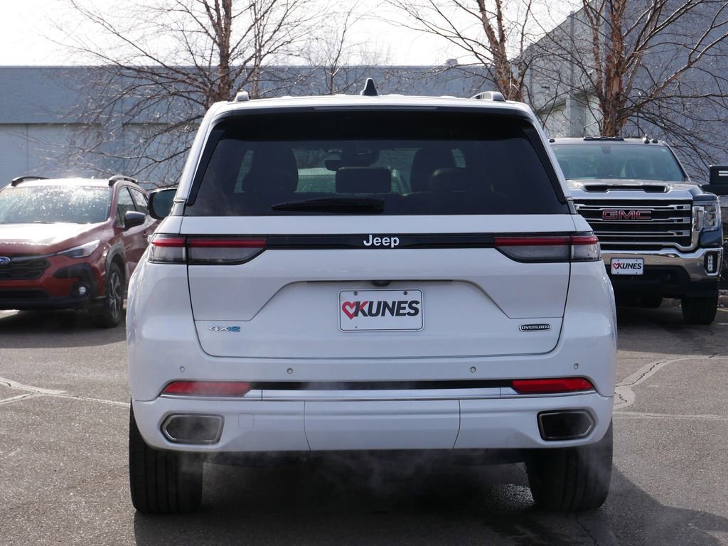 Used 2023 Jeep Grand Cherokee Overland image 6
