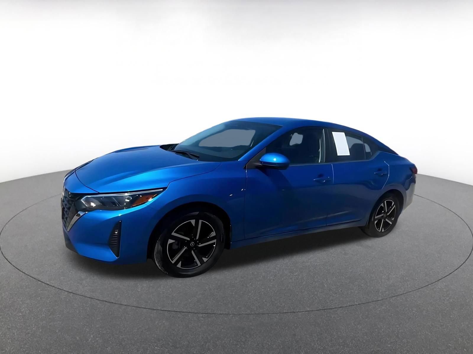 Used 2025 Nissan Sentra SV FWD image 8