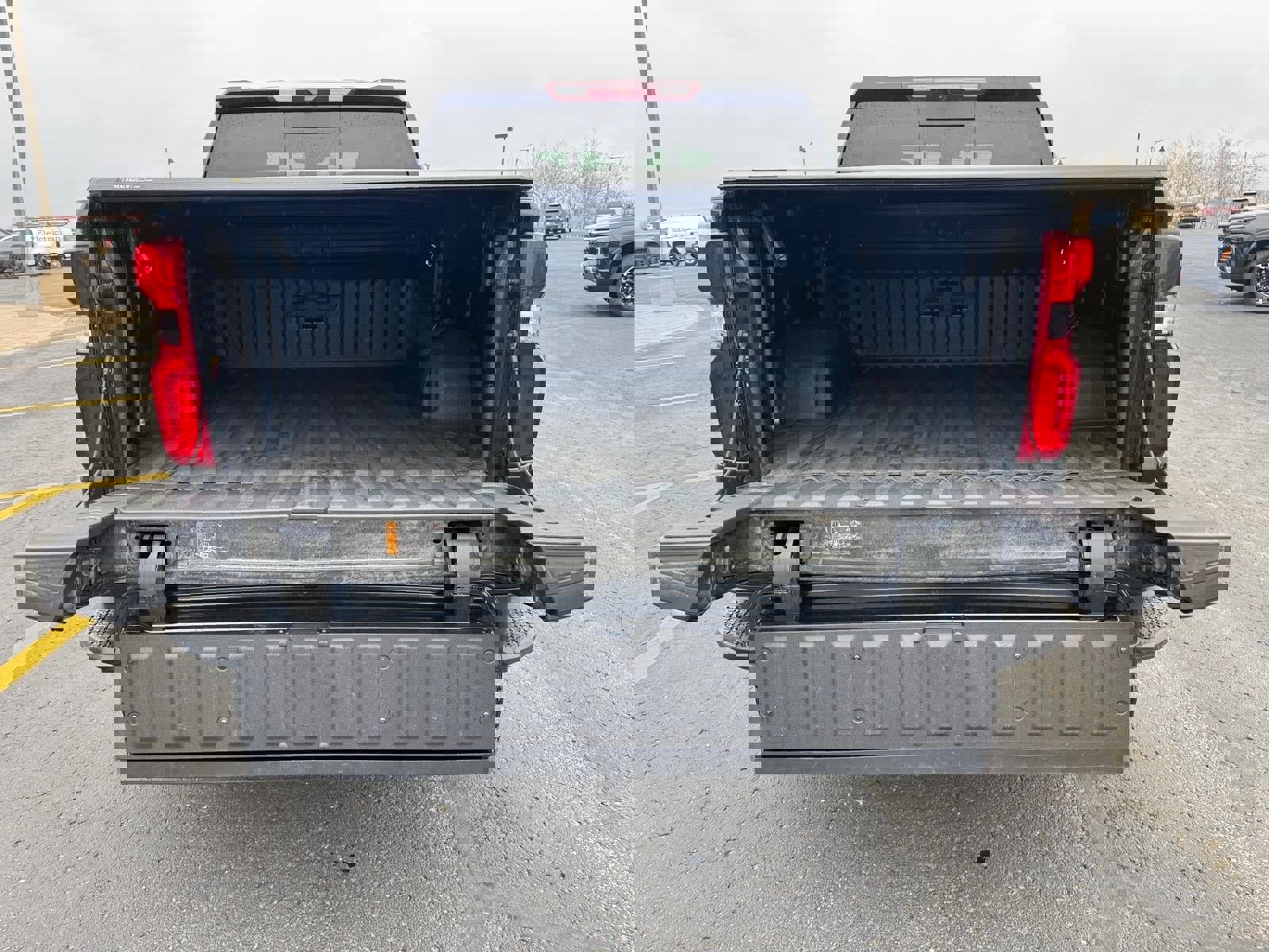 Used 2025 Chevrolet Silverado 1500 High Country w/ High Country Premium Package image 4