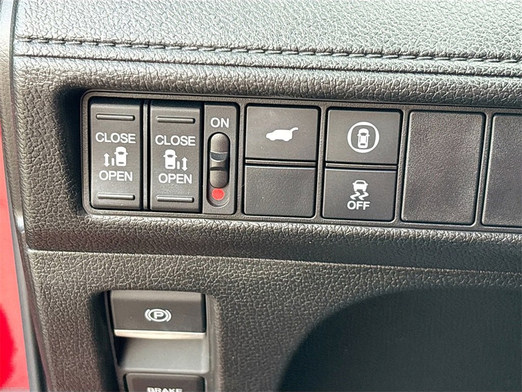 Used 2023 Honda Odyssey Sport image 10