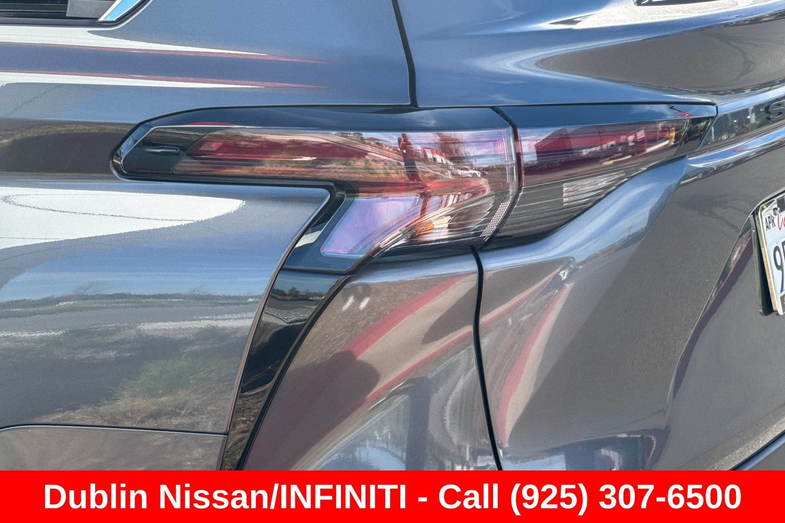 Used 2025 Toyota Sienna XLE FWD image 47